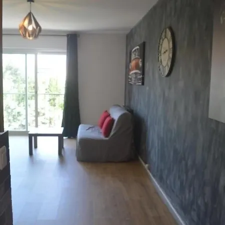 Frejus, 2 Pieces, 2 Personnes - Fr-1-226a-94 Apartment